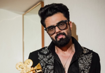 Manish-Paul-Hire-Celebrity-Anchor-For-Brand-Promotions-1
